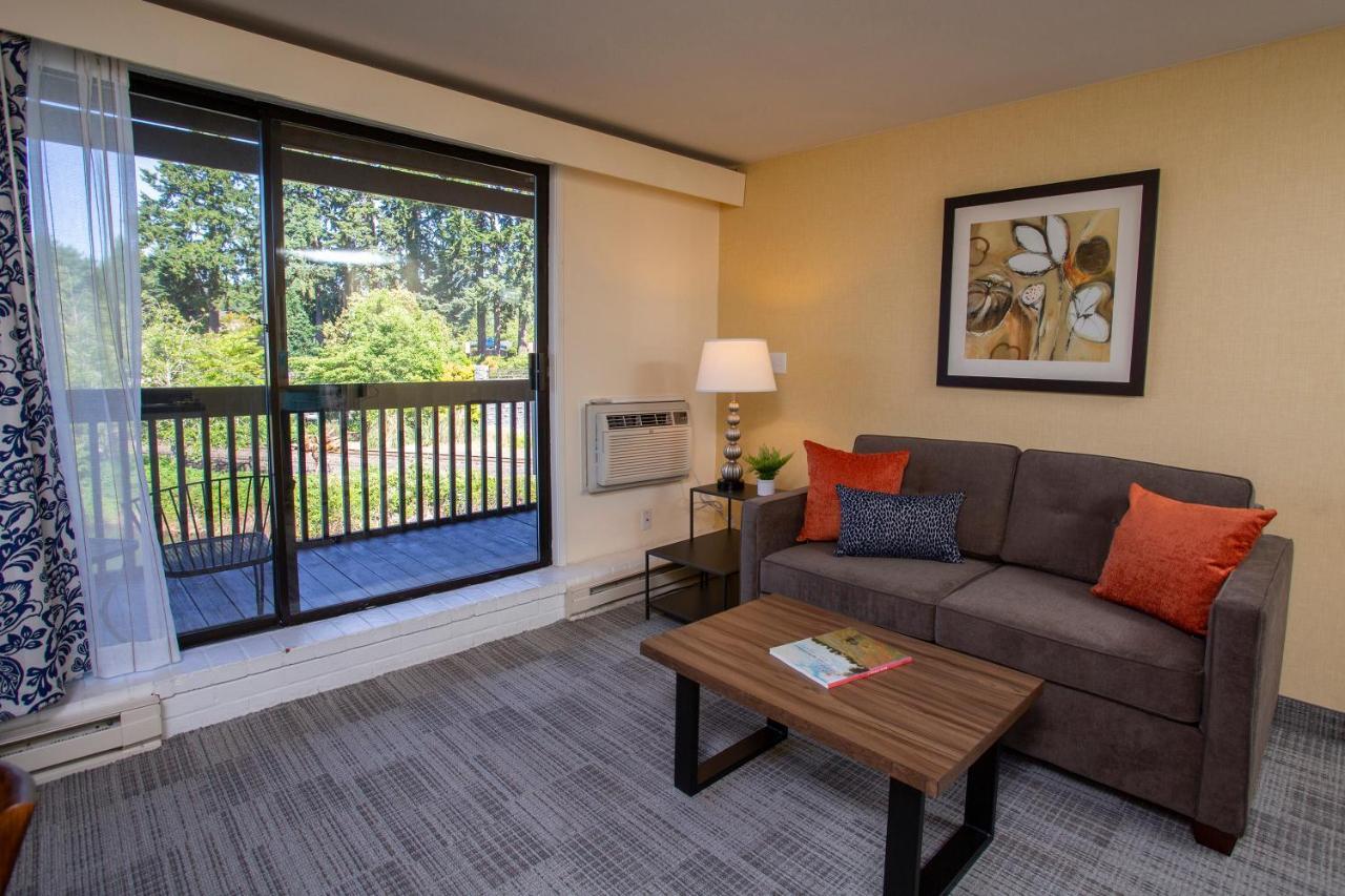 Lakeshore Inn Lake Oswego Exterior photo